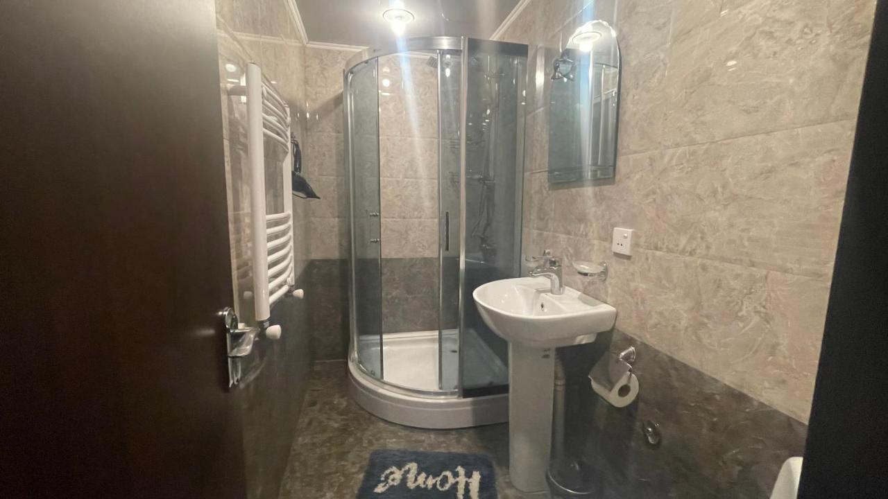 Hotel Konka 第比利斯 外观 照片